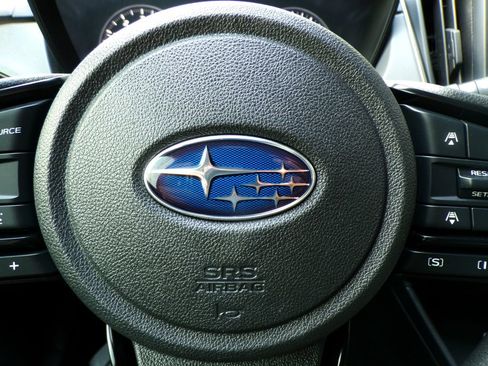 Used 2024 Subaru Crosstrek 2.0i Premium AWD/4WD image 33