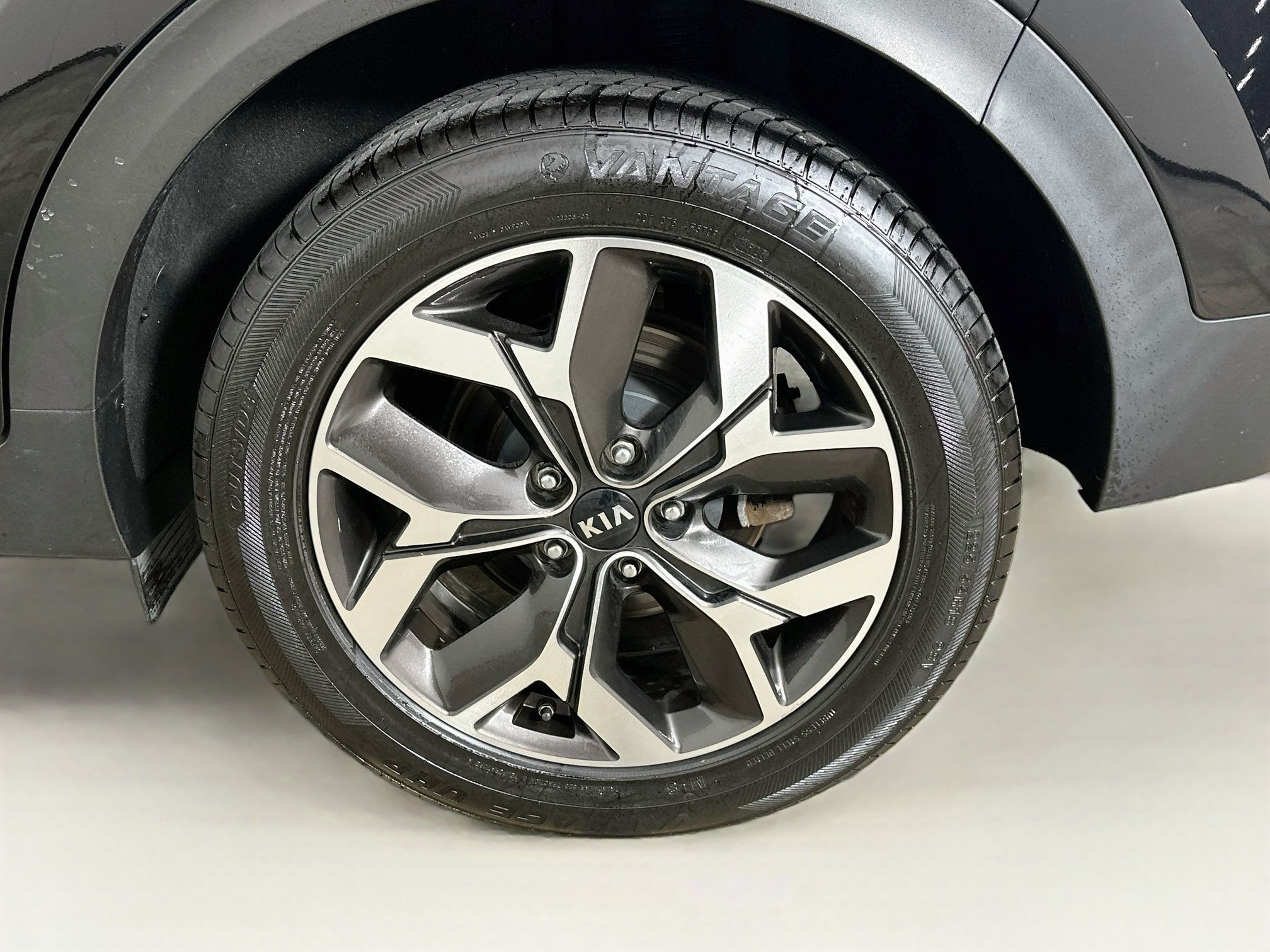 Used 2022 Kia Sportage EX AWD/4WD image 11