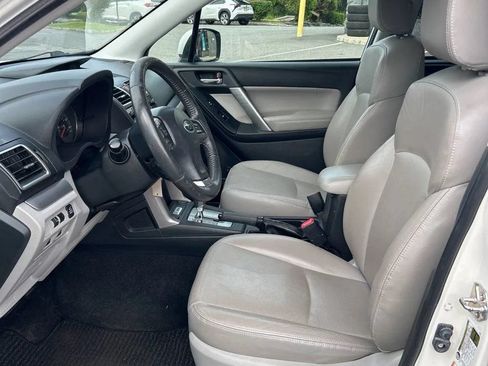 Used 2016 Subaru Forester 2.5i Limited AWD/4WD image 22