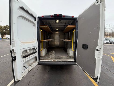 Used 2018 RAM ProMaster 2500 image 24