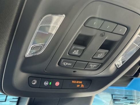 Certified 2025 Cadillac CT4 Premium Luxury AWD/4WD image 28