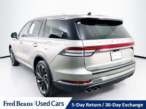 Certified 2023 Lincoln Aviator Reserve w/ Equipment Group 201A image 5