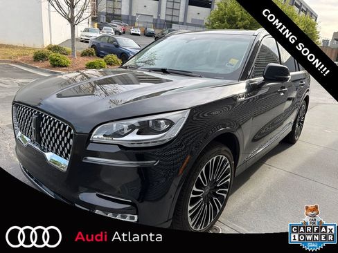 Used 2023 Lincoln Aviator Black Label w/ Class IV Trailer Tow Package image 1