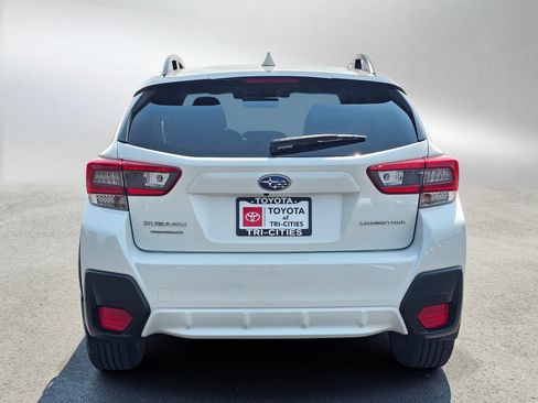 Used 2020 Subaru Crosstrek 2.0i Premium w/ Moonroof Package 2 AWD/4WD image 4