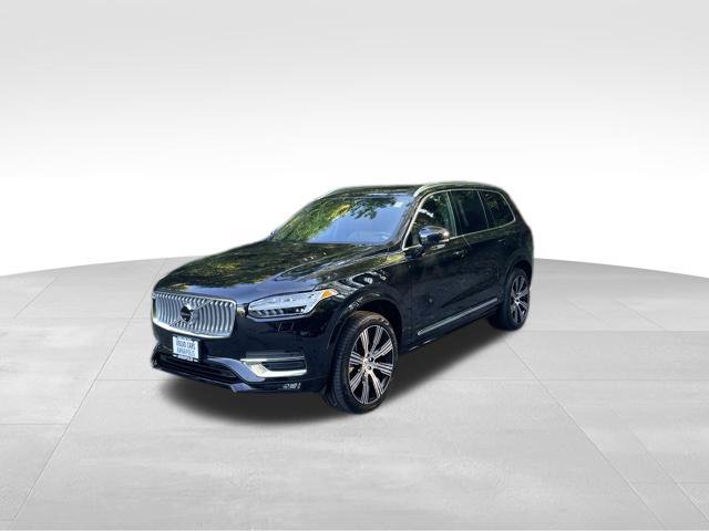Certified 2025 Volvo XC90 B6 Plus w/ Protection Package AWD/4WD image 4