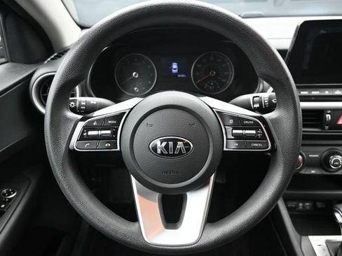 Used 2020 Kia Forte Sedan FWD image 15