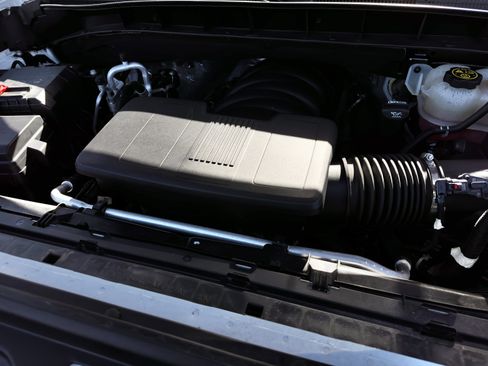 Used 2021 GMC Sierra 1500 SLT w/ SLT Convenience Package image 34