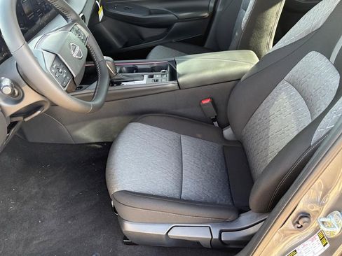 New 2026 Nissan Sentra SV w/ SV Convenience Package FWD image 19