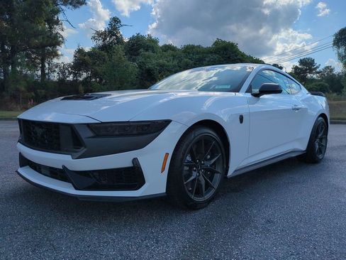 New 2025 Ford Mustang Dark Horse image 8