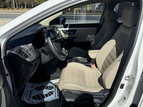 Used 2019 Honda CR-V LX image 13