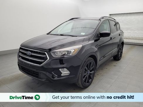 Used 2018 Ford Escape SE w/ SE Sport Appearance Package image 1
