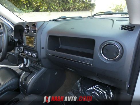 Used 2016 Jeep Patriot High Altitude FWD image 30