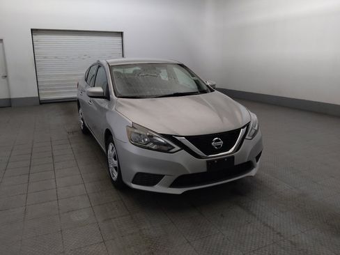 Used 2016 Nissan Sentra S FWD image 14