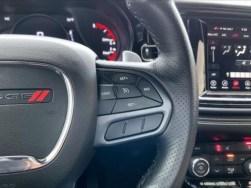 Used 2022 Dodge Durango GT image 22