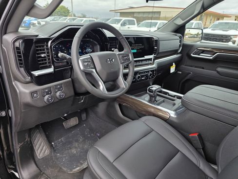 New 2025 Chevrolet Silverado 1500 RST w/ Rally Edition image 28