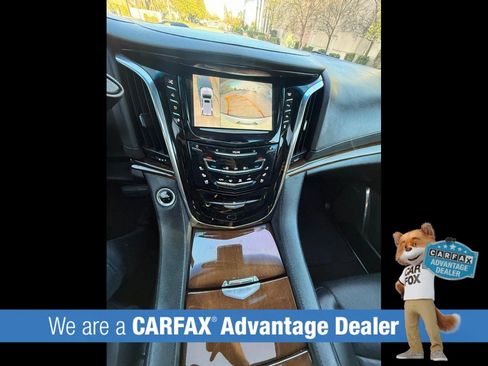 Used 2016 Cadillac Escalade Premium RWD image 59