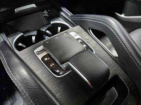 Used 2020 Mercedes-Benz GLE 350 4MATIC image 32