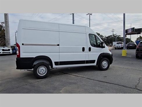 New 2026 RAM ProMaster 1500 w/ Convenience Group image 33