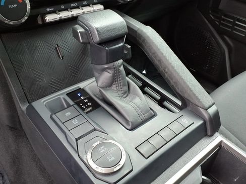 Used 2026 Toyota Tacoma SR5 RWD image 20