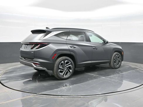 New 2026 Hyundai Tucson Limited image 8