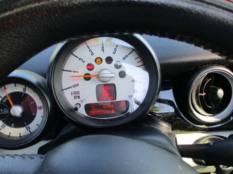 Used 2013 MINI Cooper Convertible FWD image 15