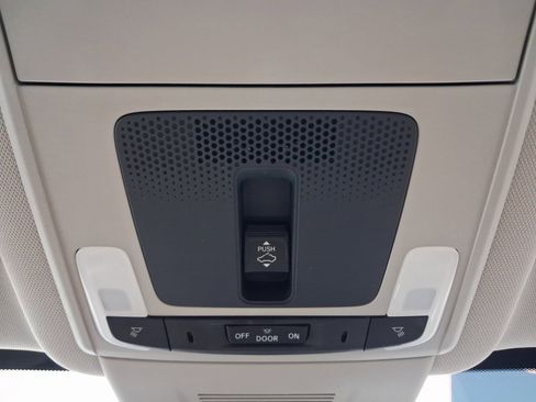 Used 2024 Honda CR-V EX-L image 30