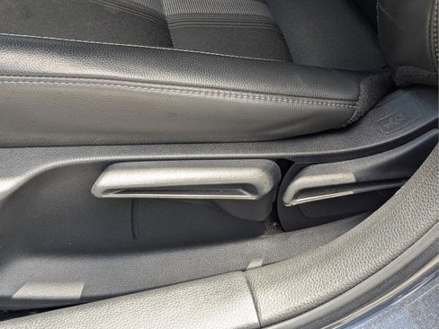 Used 2023 Honda Civic Sport image 16
