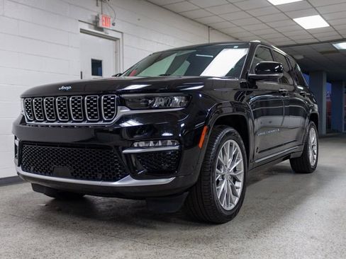 Certified 2022 Jeep Grand Cherokee Summit image 23