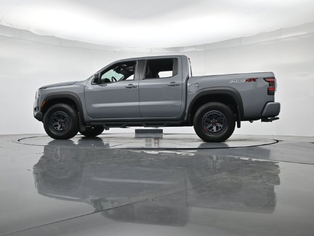 Used 2025 Nissan Frontier PRO-4X AWD/4WD image 39