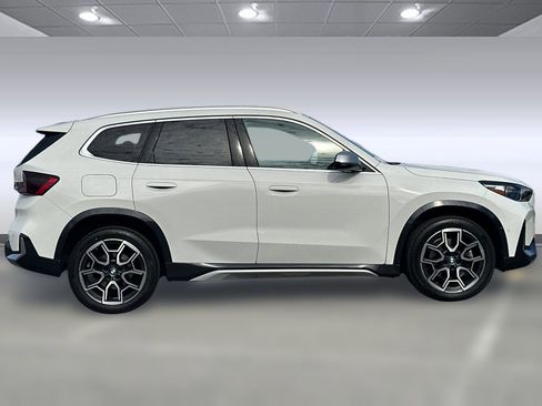 Certified 2023 BMW X1 xDrive28i image 7