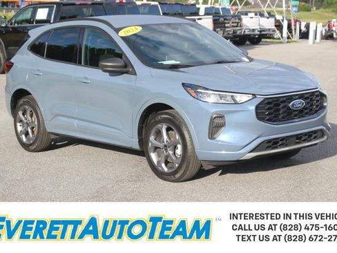 Used 2024 Ford Escape ST-Line w/ Tech Pack #1 AWD/4WD image 1