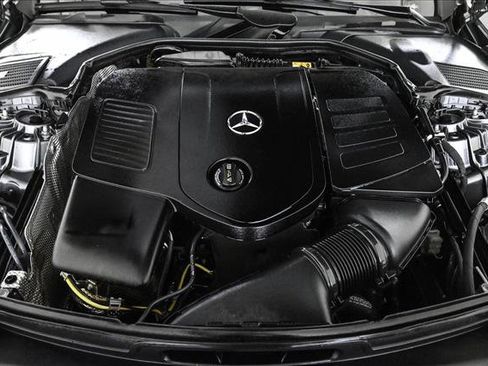 Certified 2025 Mercedes-Benz C 300 4MATIC Sedan image 25