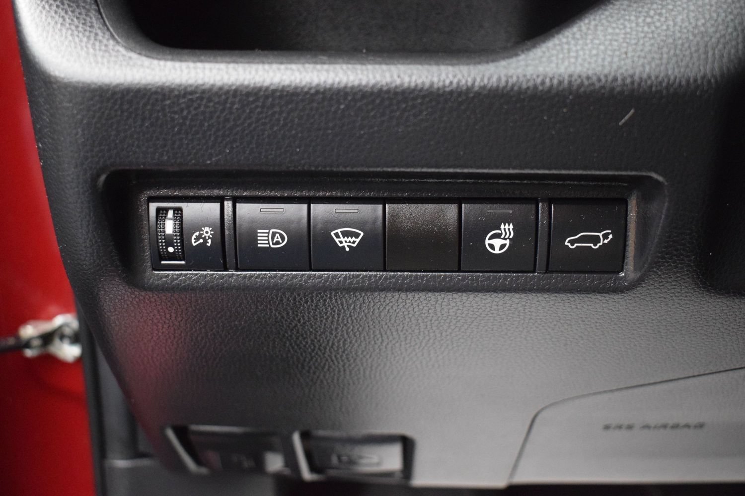 Used 2022 Toyota RAV4 XLE w/ Convenience Package AWD/4WD image 16