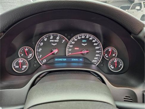 Used 2011 Chevrolet Corvette Coupe w/ Preferred Equipment Group RWD image 16