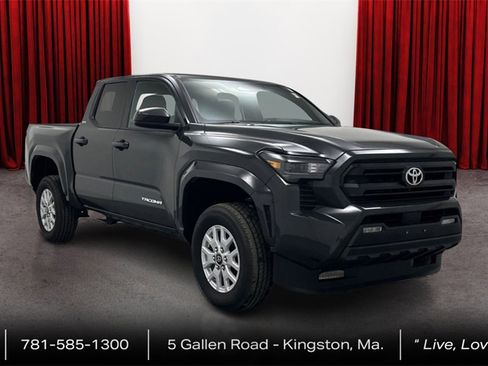 Used 2024 Toyota Tacoma SR5 image 3
