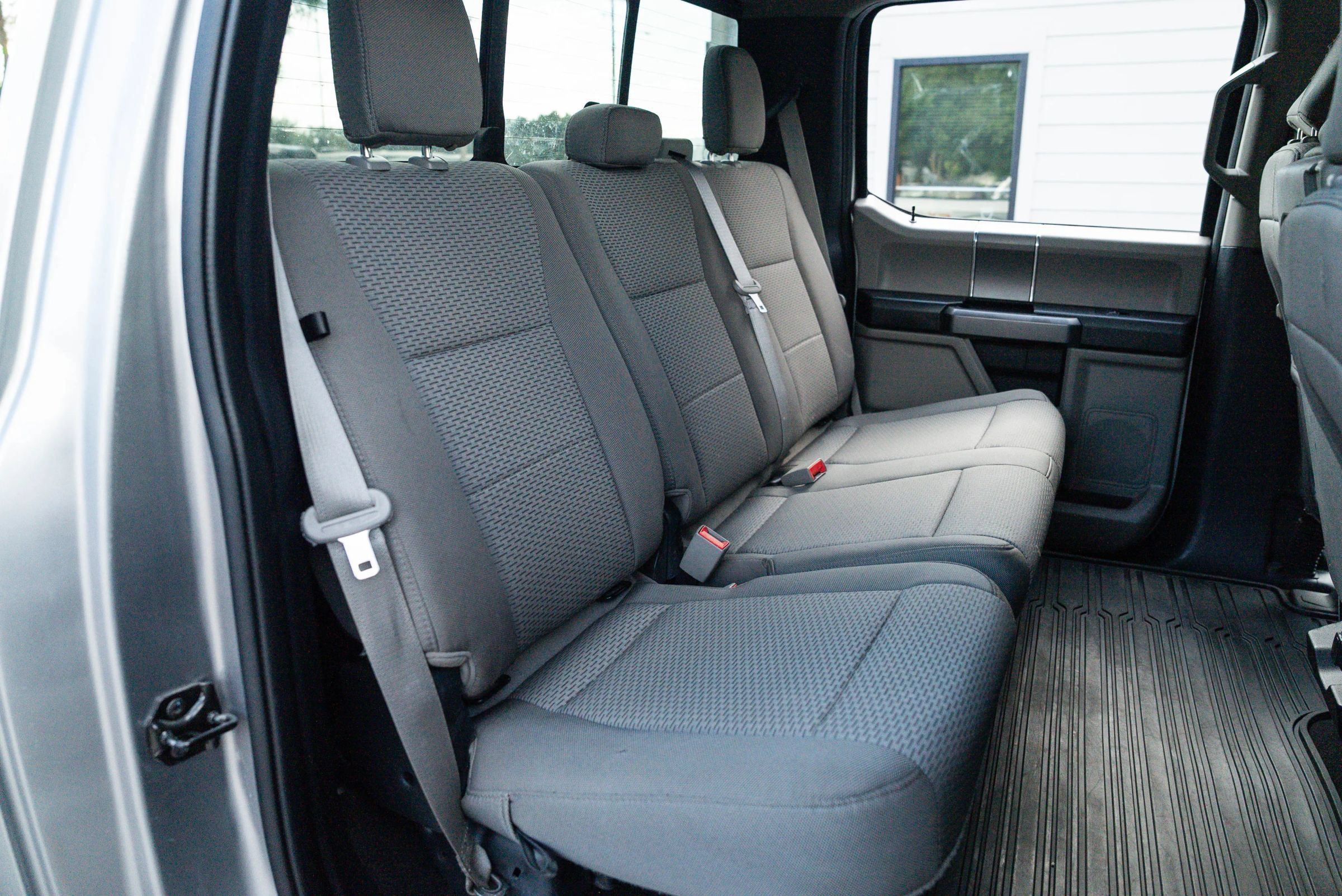 Used 2020 Ford F150 XLT w/ Equipment Group 302A Luxury AWD/4WD image 17