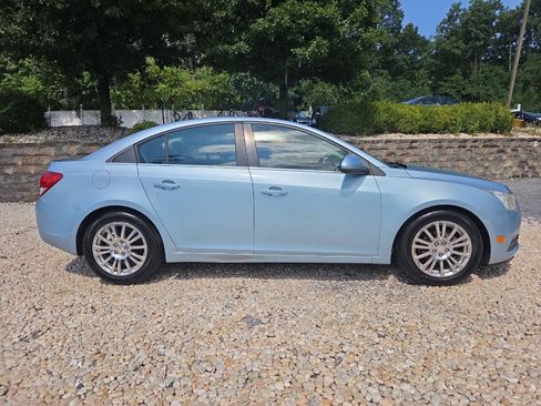 Used 2011 Chevrolet Cruze Eco FWD image 7