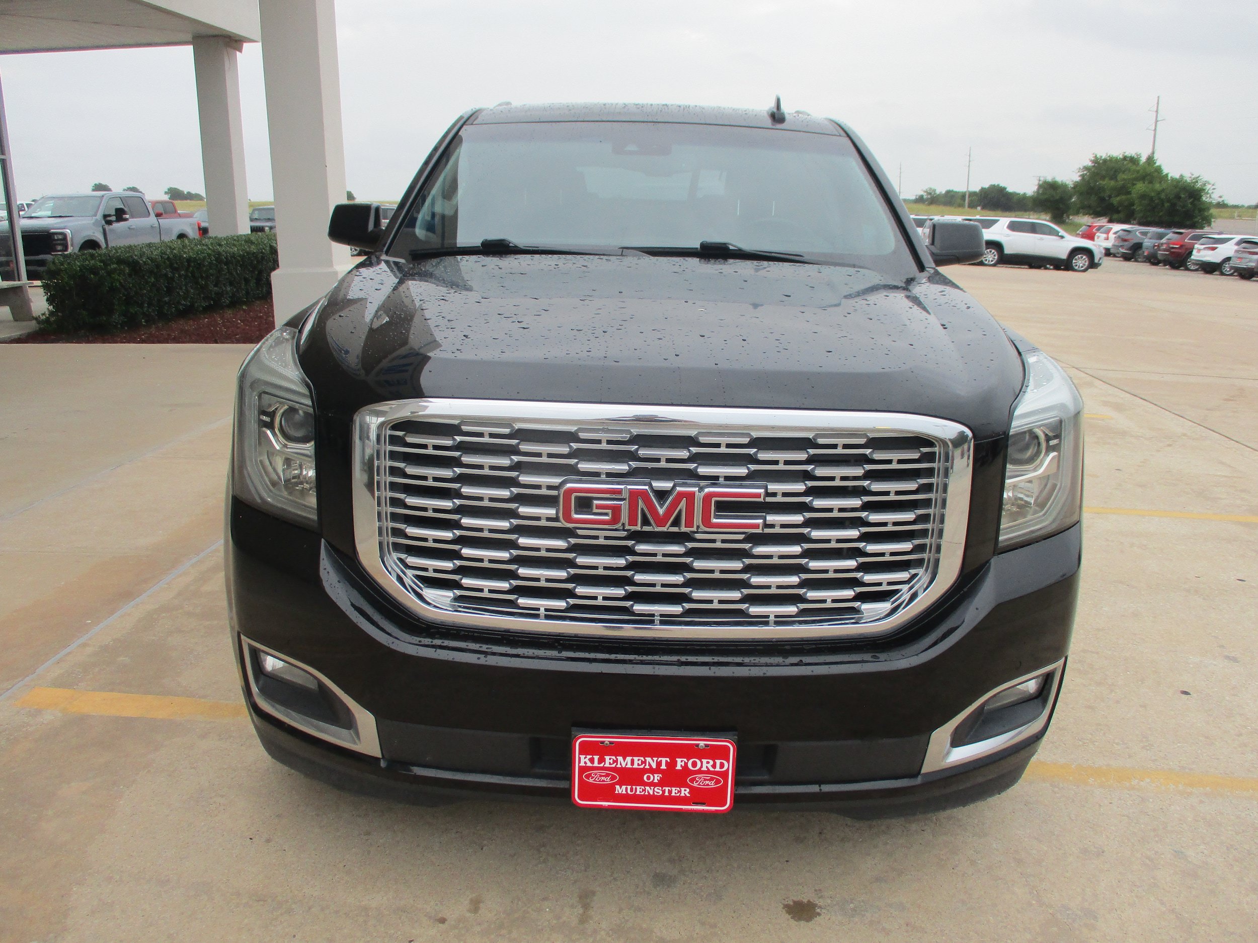 Used 2018 GMC Yukon Denali RWD image 10