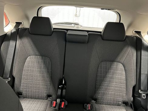 Used 2025 Honda HR-V LX image 25