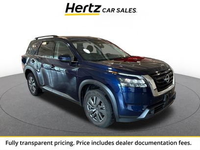 Used 2025 Nissan Pathfinder SV