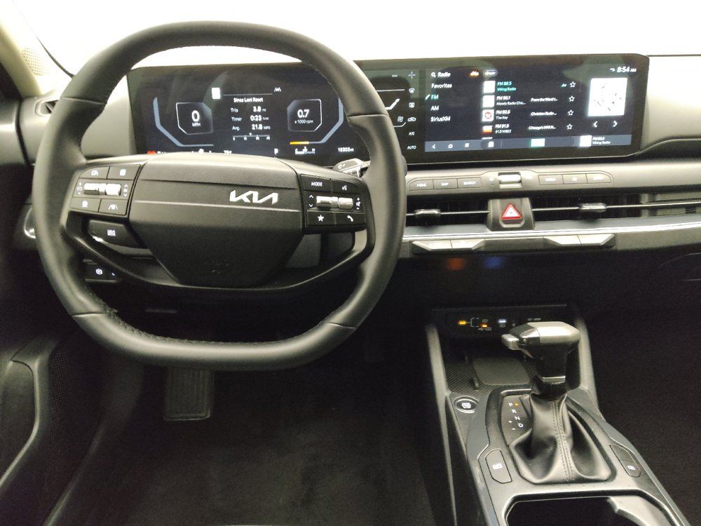 Used 2025 Kia K4 EX FWD image 22