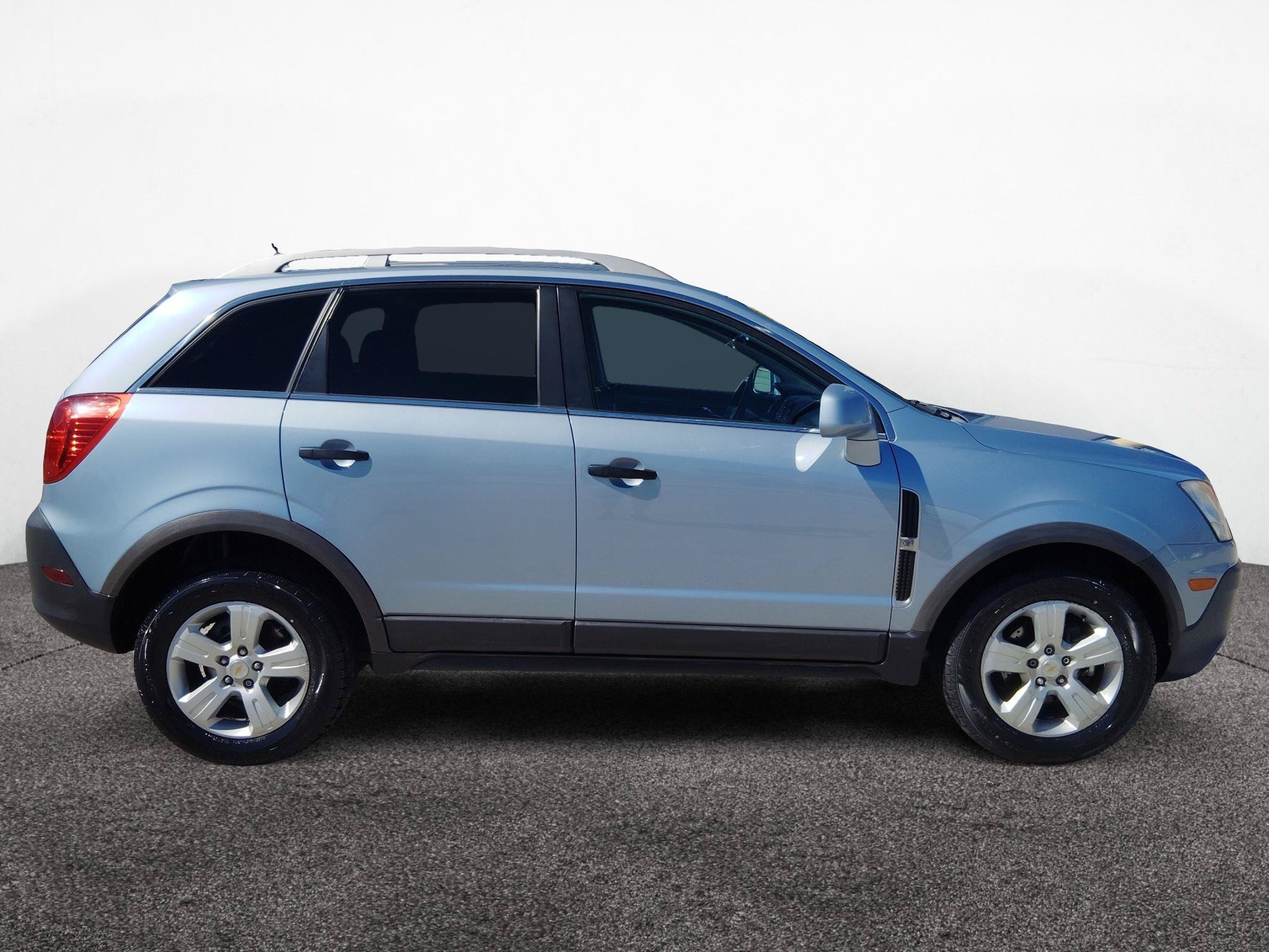 Used 2014 Chevrolet Captiva Sport LS FWD image 8