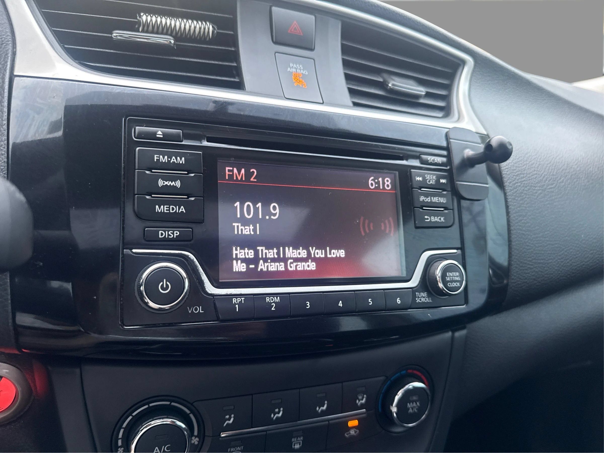 Used 2017 Nissan Sentra SV w/ Style Package FWD image 16