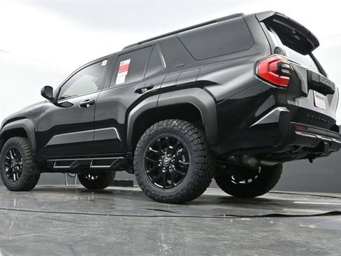 New 2026 Toyota 4Runner SR5 image 24