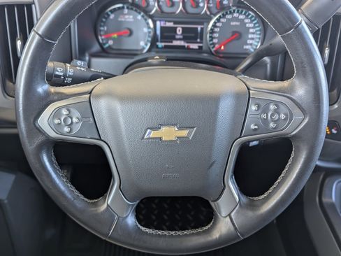 Used 2018 Chevrolet Silverado 1500 LT w/ All Star Edition image 34