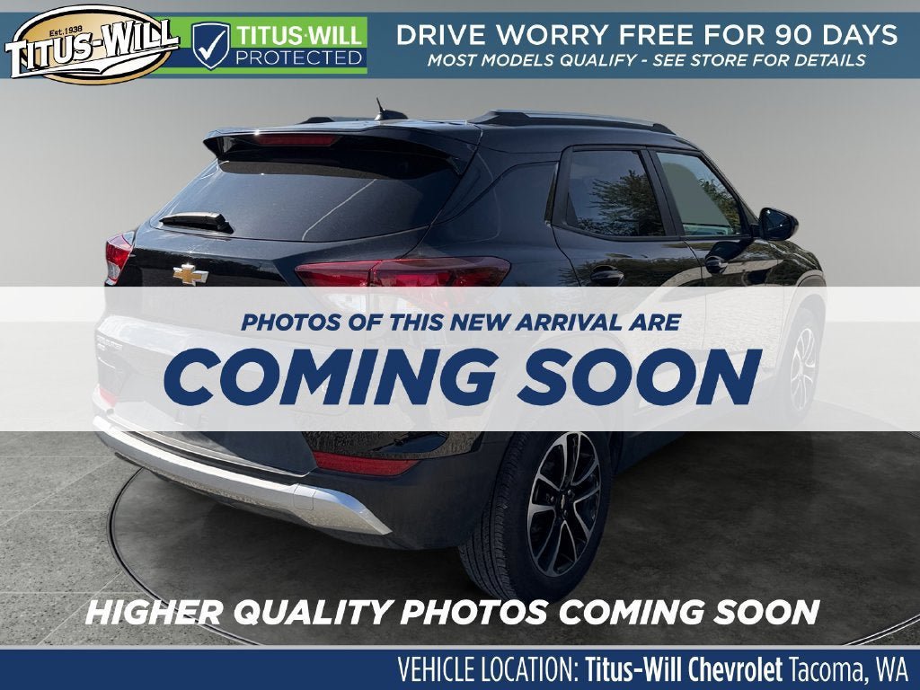 Used 2025 Chevrolet TrailBlazer LT AWD/4WD image 5