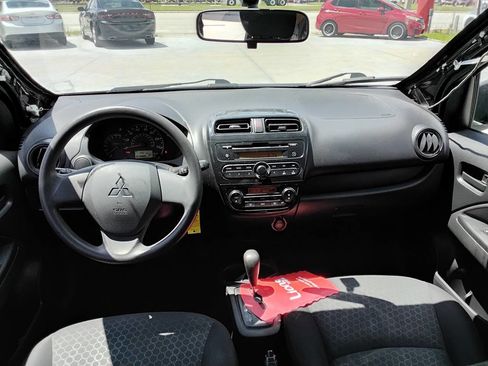 Used 2015 Mitsubishi Mirage DE image 8