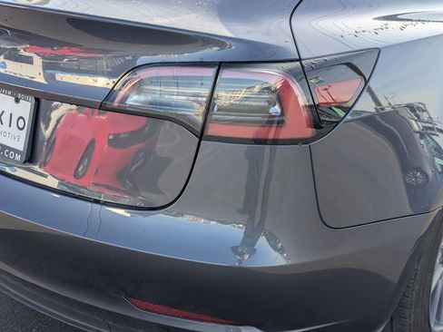 Used 2023 Tesla Model 3 Standard Range image 5