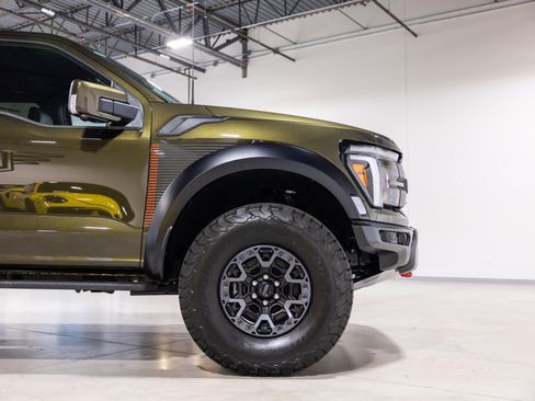 Used 2026 Ford F150 Raptor w/ Equipment Group 803A Raptor R AWD/4WD image 25