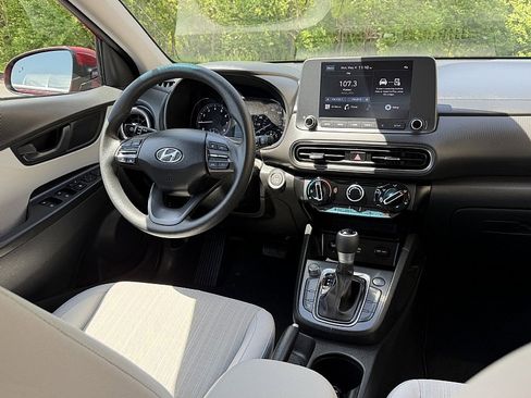 Used 2023 Hyundai Kona SEL AWD/4WD image 14